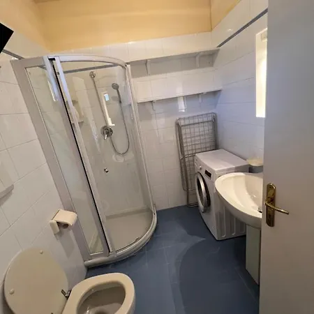 Casa Gellera Via Nottolini 119 Apartment